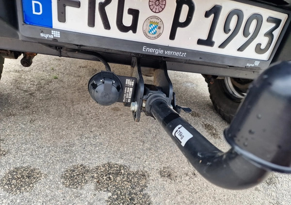 Suzuki Jimny cena 19900 przebieg: 217000, rok produkcji 2004 z Suchedniów małe 596